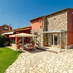 Holiday home Marilia's House *